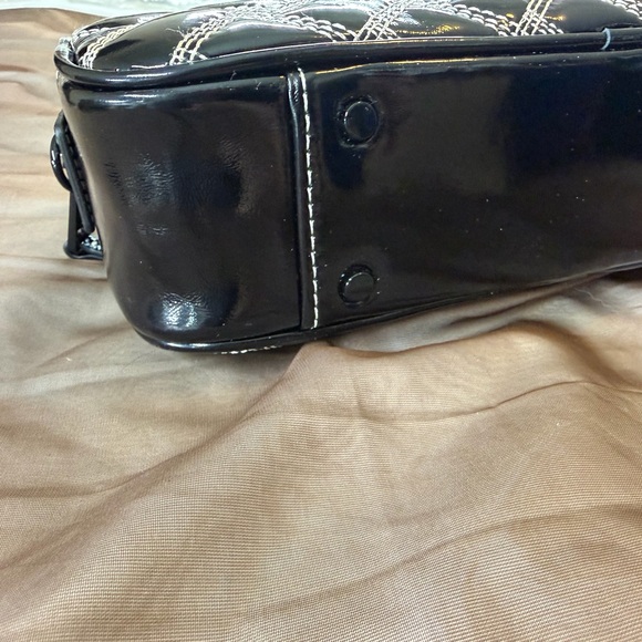 Kurt Geiger Black and White NWOT Quilted Satchel Crossbody Bag. - Picture 6 of 9